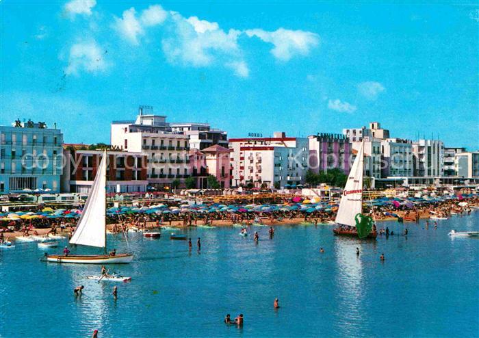 Cattolica Rimini Alberghi e Spiaggia visti dal mare
