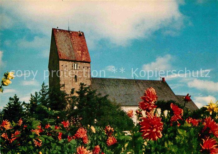 Keitum Sylt St Severin Kirche Blumen