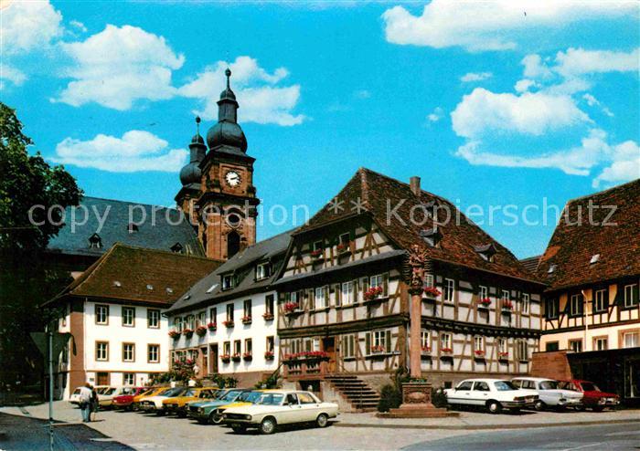 Amorbach Miltenberg Marktplatz mit Pfarrkirche St Gangolf