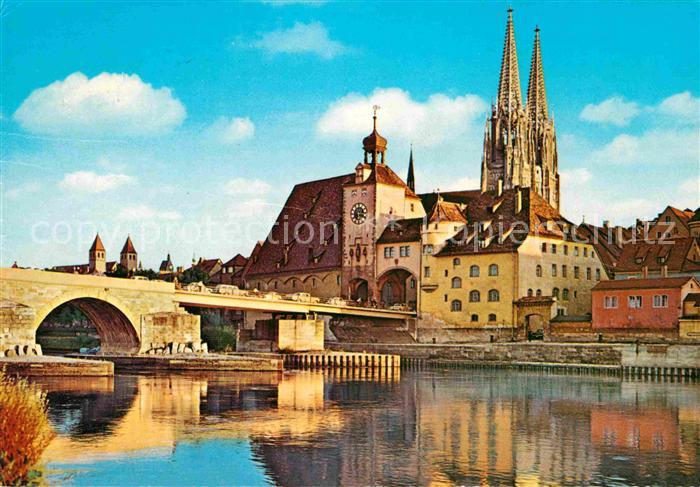 REGENSBURG Bayern Donaupartie mit Blick zum Dom