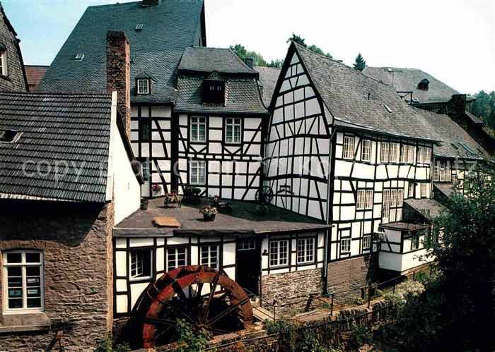 Monschau Montjoie NRW Altstadt Fachwerkhaeuser Wasserrad