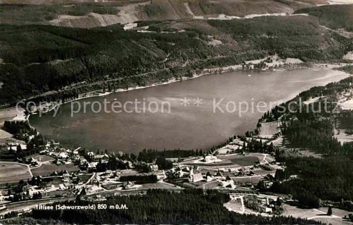 Titisee-Neustadt Fliegeraufnahme mit See