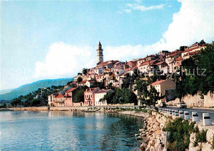 Novi Vinodolski Partie am Meer