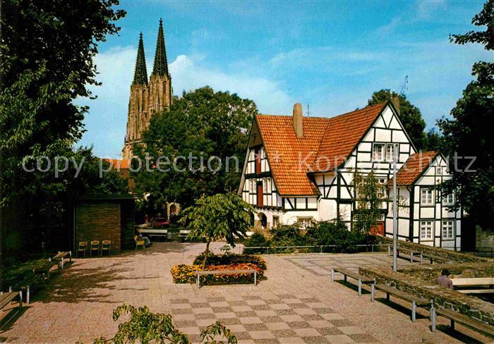 Soest Arnsberg Wiesenkirche mit Theodor-Heuss-Platz