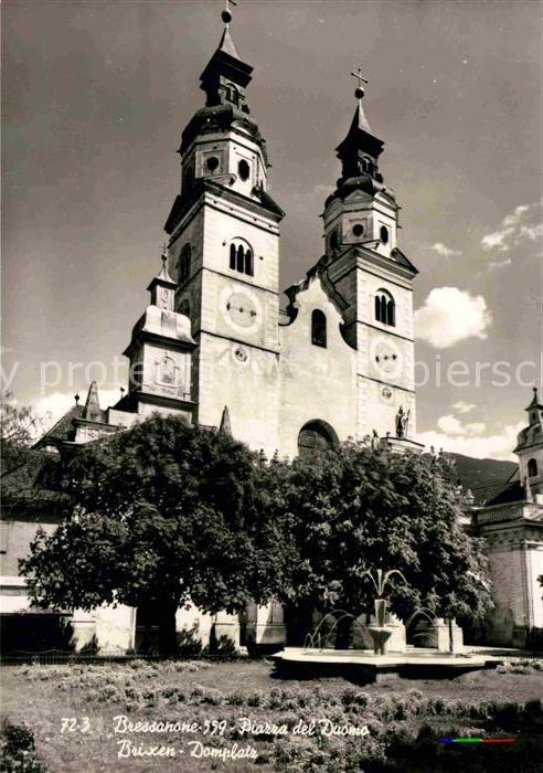 Bressanone Piazza del Duomo Dom Platz Brunnen