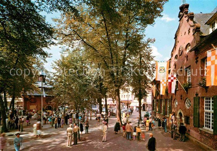 Kevelaer Wallfahrtsort Gnadenkapelle mit Priesterhaus