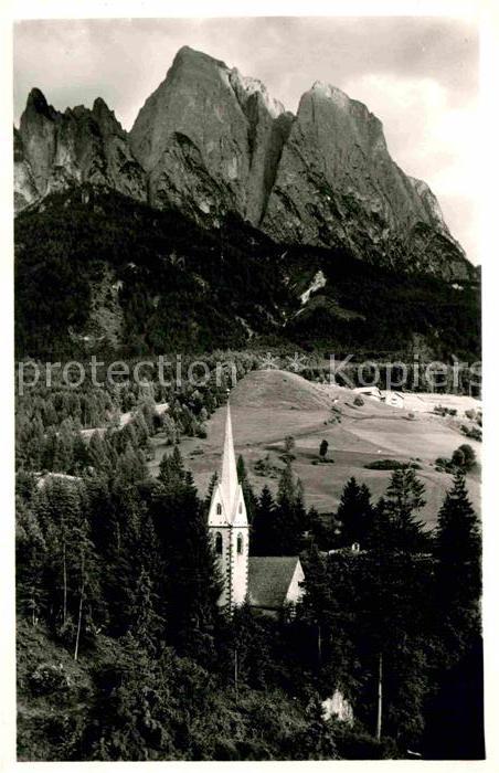 St Vigil Teilansicht mit Kirche