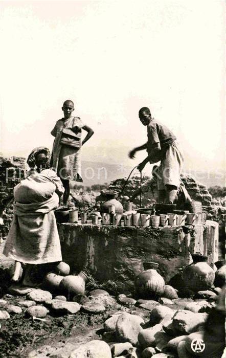 Alger Algerien Au Puits La Distribution d Eau