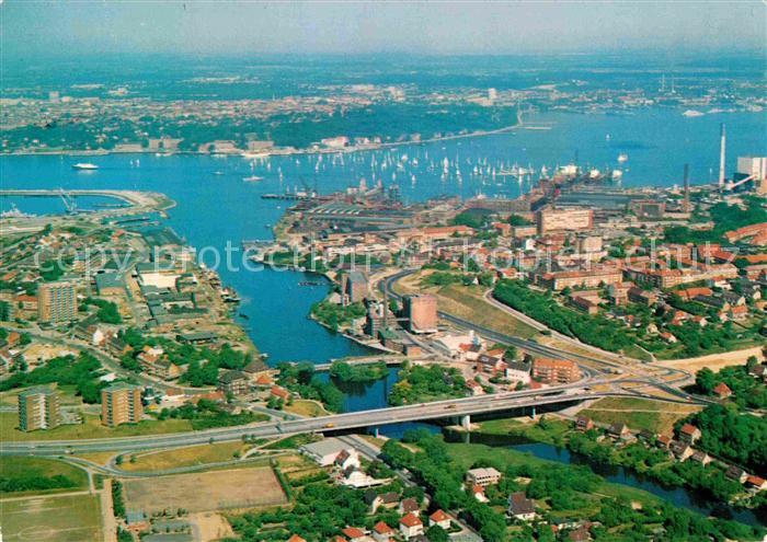 KIEL  CITY Schwentine und Segelregatta auf der Foerde Landeshauptstadt Fliegerau