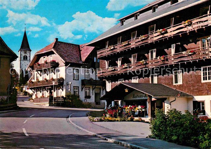 Altglashuetten Kurheim Hirschen Blick zur Kirche Hoehenluftkurort im Schwarzwald