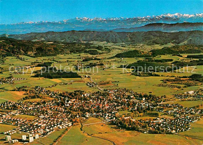 Isny Allgaeu mit Alpenpanorama Fliegeraufnahme