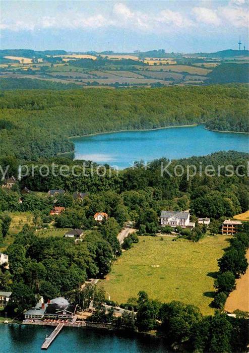Sielbeck Holsteinische Schweiz zwischen Kellersee und Ukleisee Fliegeraufnahme