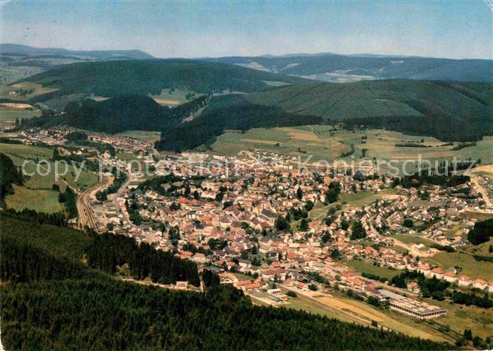 Neustadt Schwarzwald Hoehenluftkurort Wintersportplatz Fliegeraufnahme