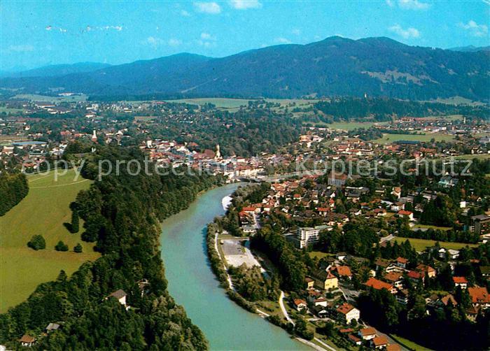 Bad Toelz Stadtbild mit Isar Bayerische Alpen Fliegeraufnahme