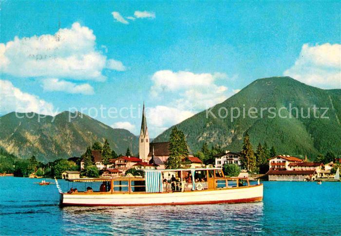 Rottach-Egern Blick zum Wallberg und zur Bodenschneid Ausflugsdampfer Tegernsee