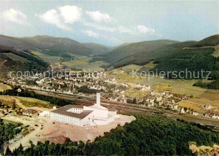 Altenhundem Blick von der Hohen Bracht auf Missionshaus Regina mundi