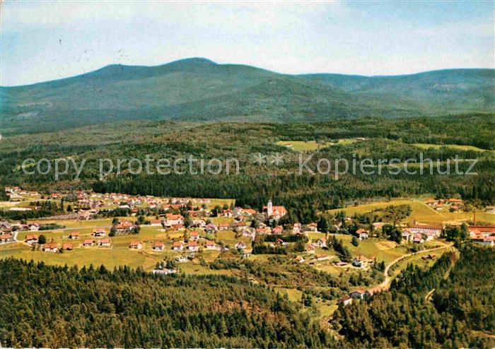 Spiegelau Erholungsort Bayerischer Wald mit Rachel Fliegeraufnahme