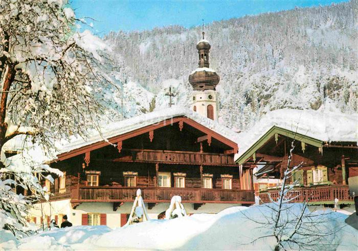 Reit Winkl Ortspartie mit Kirchturm