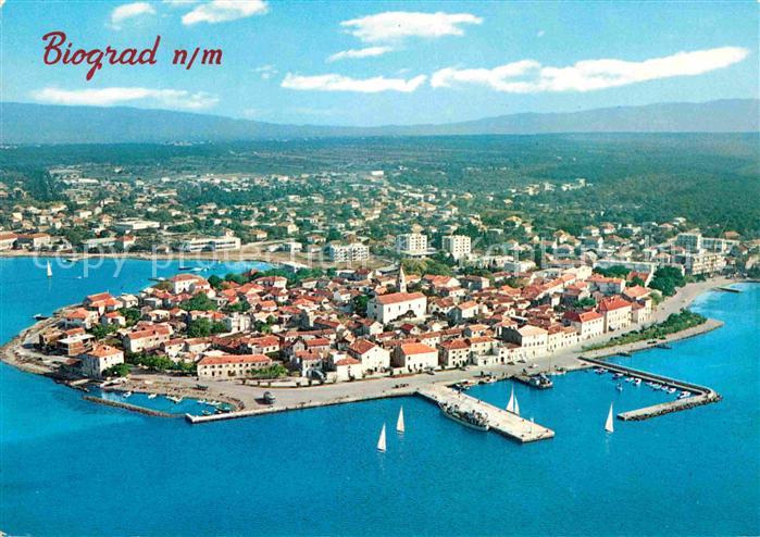 Biograd Fliegeraufnahme mit Hafen