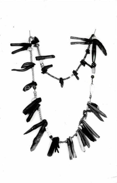 Schmuck Collier de Bois et de Perles Amulette