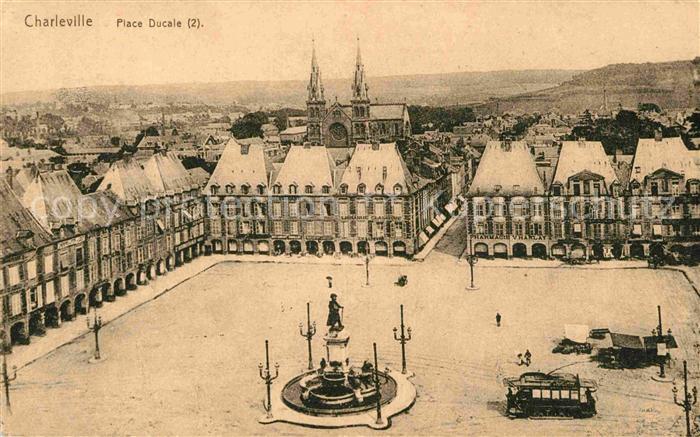 Charleville-Mezieres 08 Place Ducale