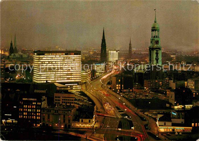 HAMBURG  CITY Fliegeraufnahme Ost-West-Strasse bei Nacht