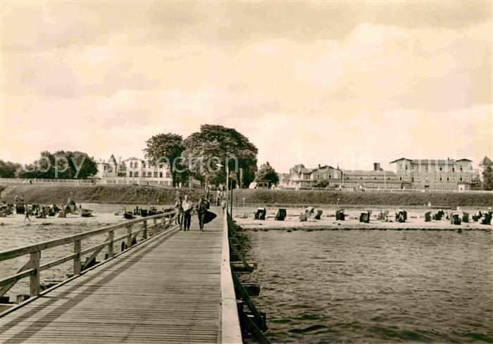 Kuehlungsborn Ostseebad Strand Seebruecke