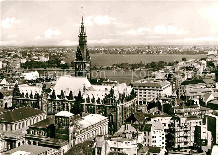 HAMBURG  CITY Fliegeraufnahme mit Kirche