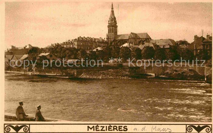 Mezieres-Charleville Vue generale sur la Meuse Eglise
