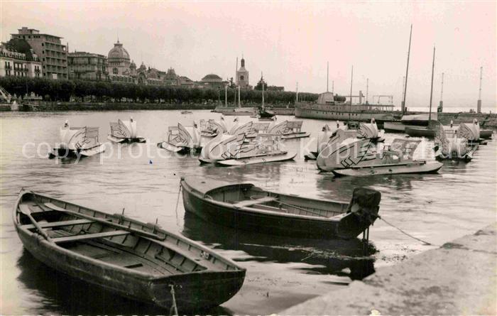 Evian-les-Bains Haute Savoie Le Port et les Quais Bateaux