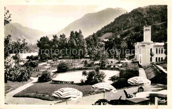 La Lechere les Bains Etablissement Thermal et son Parc