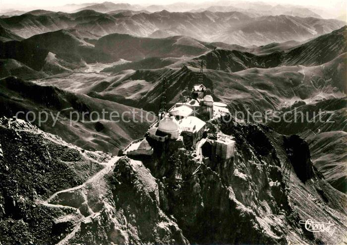 Bigorre Hautes Pyrenees Region Pic du Midi Observatoire Gebirgspanorama Observat