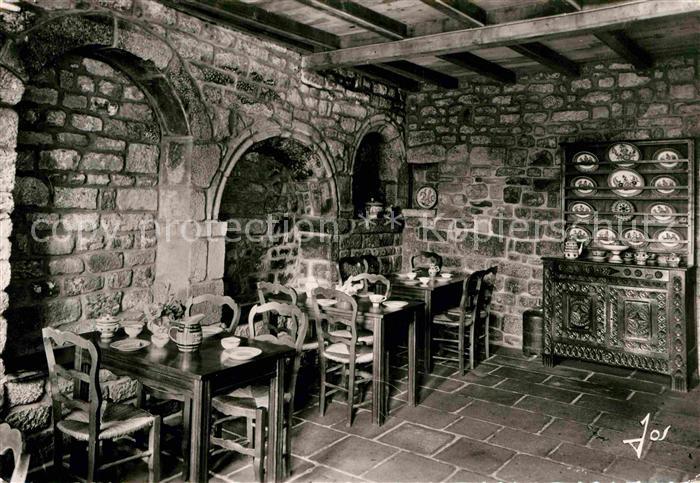 Locronan Creperie Bretonne