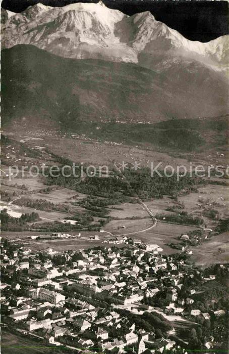 Sallanches et le Massif du Mont Blanc vue aerienne