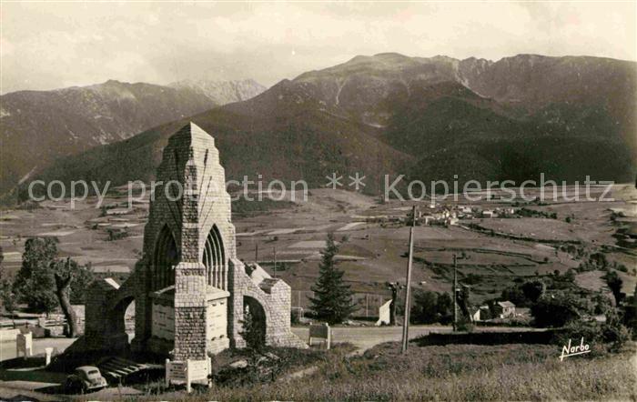 Mont-Louis Montagne Monument Emmanuel Brousse vue sur Saint