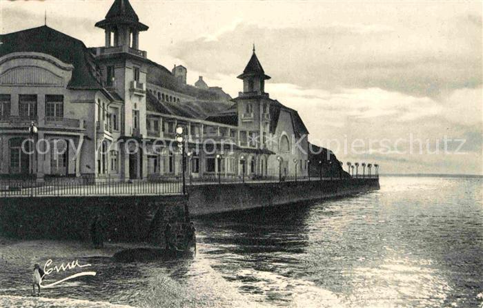 Granville Manche Le Casino avant l'orage