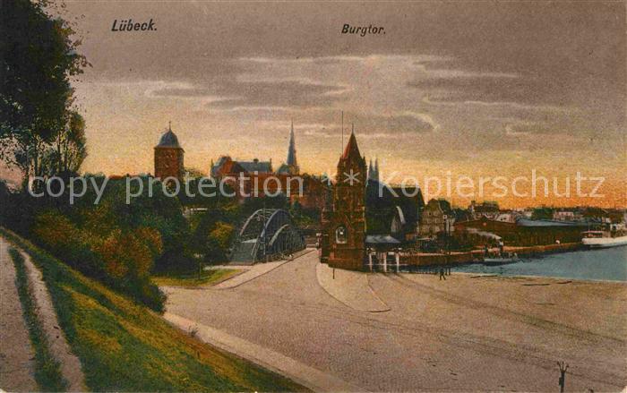 LueBECK  CITY Burgtor