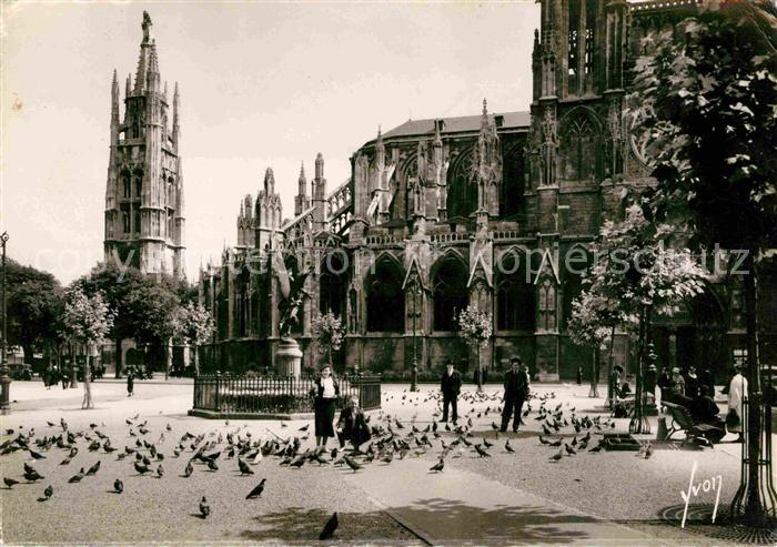 Bordeaux Tour Pey Berland Cathedrale Saint Andre