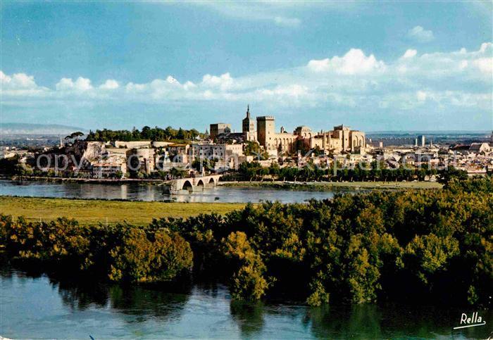 Avignon Vaucluse Pont Saint Benezet Palais des Papes Rocher des Doms vus de la T