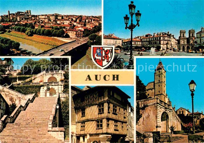 Auch Gers Vue sur la ville Place Basilique Sainte Marie Escalier Monumental Viei
