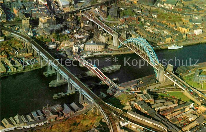 Newcastle upon Tyne Fliegeraufnahme Brueckenpartie