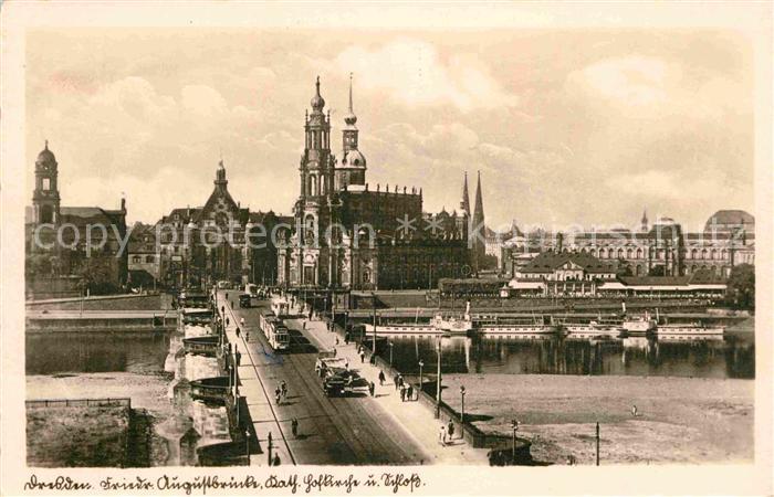 DRESDEN Elbe Friedrich Augustbruecke Elbpartie