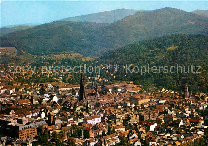 Freiburg Breisgau Fliegeraufnahme mit Muenster