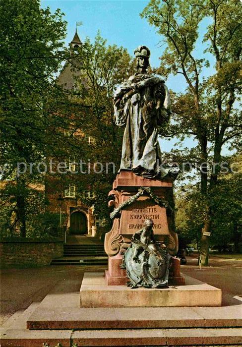 Moers Grafschafter Museum im Moerser Schloss Schlossturm Denkmal Kurfuerstin Lou