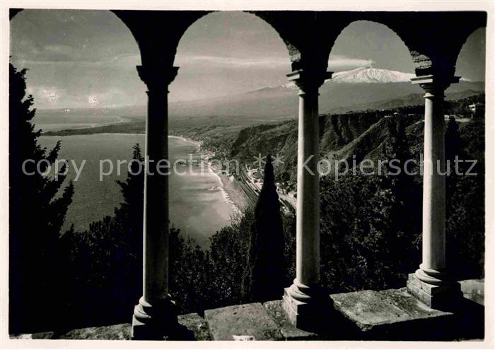 Taormina Sizilien Loggia nel giardino pubblico