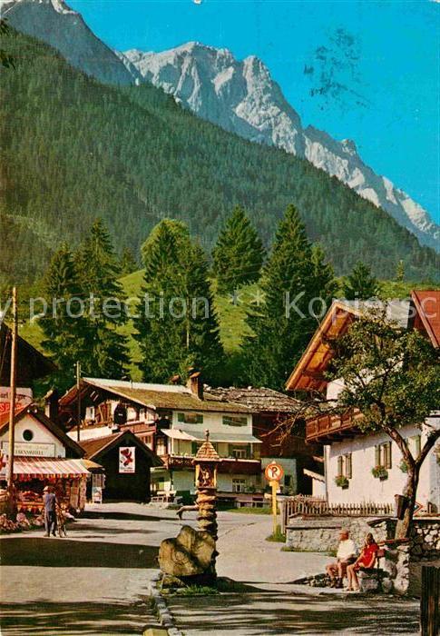 Grainau Dorfplatz Zugspitze