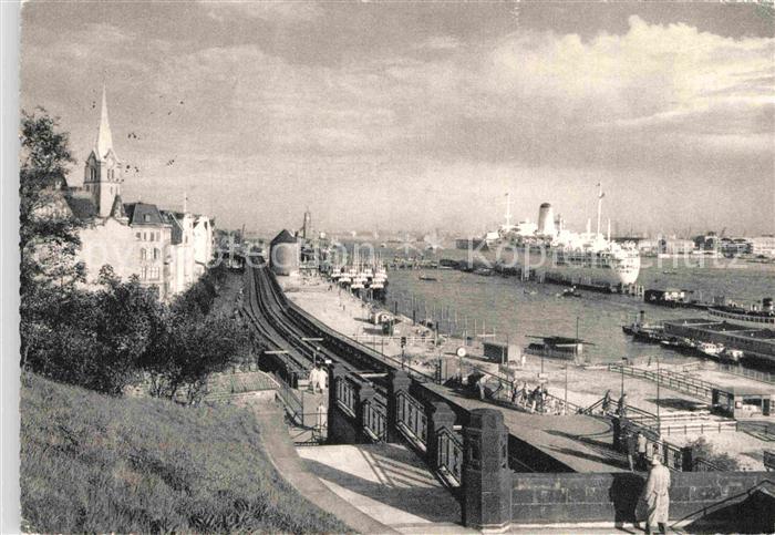 HAMBURG  CITY ueberseebruecke Passagierschiff Arcadia