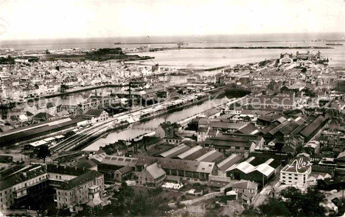 Cherbourg Fliegeraufnahme mit Hafen