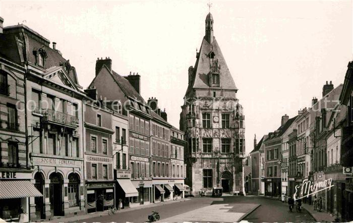 Dreux Grande Rue et le Beffroi