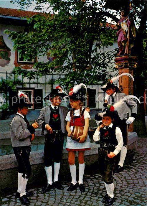 Innsbruck Trachtengruppe Kinder Pradler Jungschuetzen